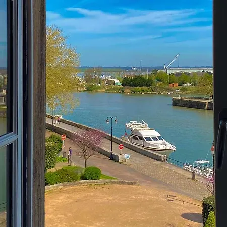 מלון Western Le Cheval Blanc -vue Sur Le Port-plein Centre