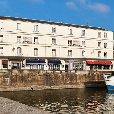 מלון Western Le Cheval Blanc -vue Sur Le Port-plein Centre הונפלר