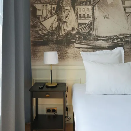 Western Le Cheval Blanc -vue Sur Le Port-plein Centre מלון 3*