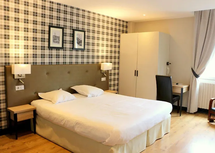 Western Le Cheval Blanc -vue Sur Le Port-plein Centre ホテル