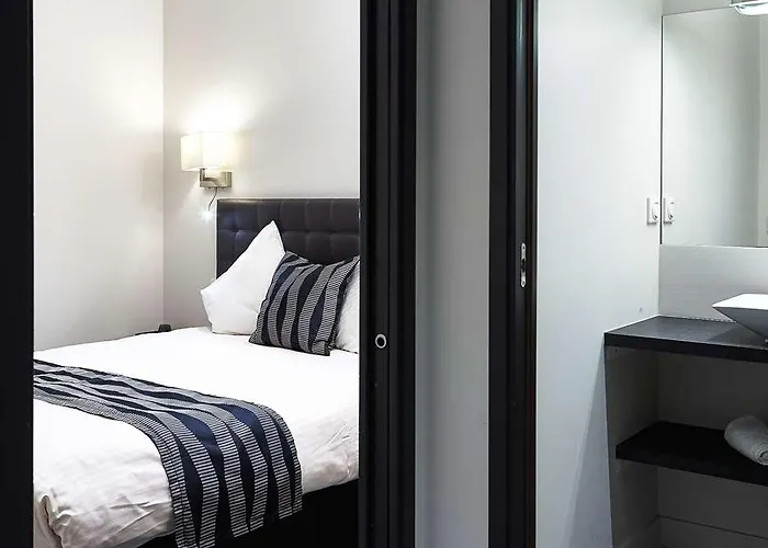 ホテル Western Le Cheval Blanc -vue Sur Le Port-plein Centre