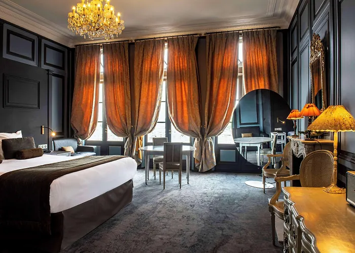 ホテル Western Le Cheval Blanc -vue Sur Le Port-plein Centre