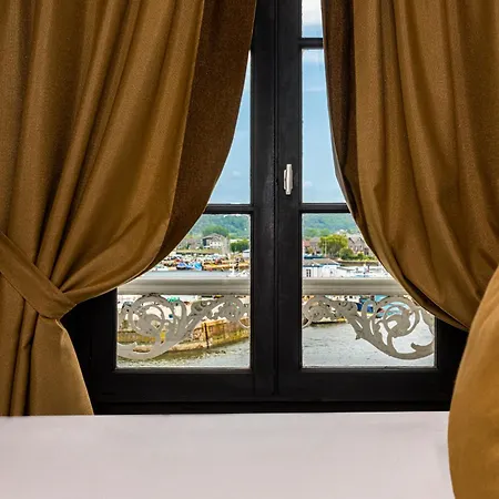 Western Le Cheval Blanc -vue Sur Le Port-plein Centre Hotel 3*