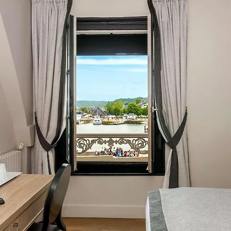 Western Le Cheval Blanc -vue Sur Le Port-plein Centre Hotel 3*