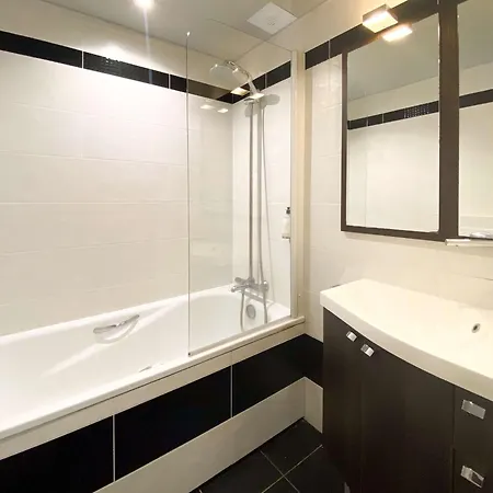 Hotel Western Le Cheval Blanc -vue Sur Le Port-plein Centre Honfleur