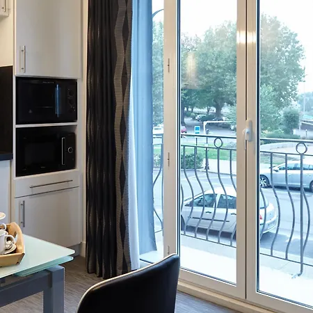 Western Le Cheval Blanc -vue Sur Le Port-plein Centre מלון 3*