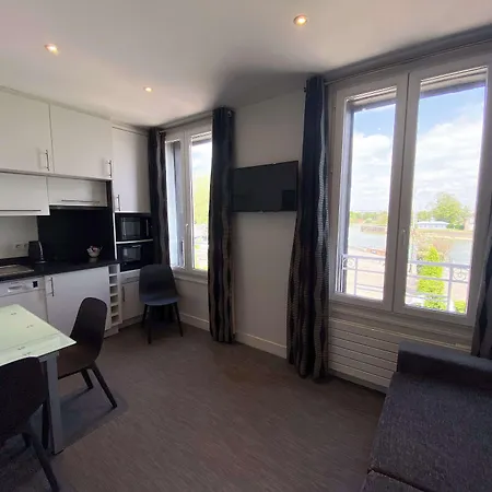 Western Le Cheval Blanc -vue Sur Le Port-plein Centre הונפלר