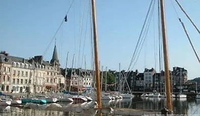 Western Le Cheval Blanc -vue Sur Le Port-plein Centre فندق