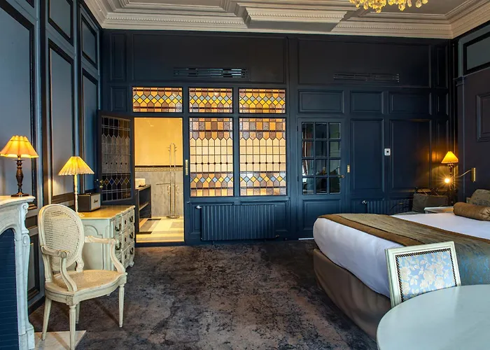 Western Le Cheval Blanc -vue Sur Le Port-plein Centre הונפלר