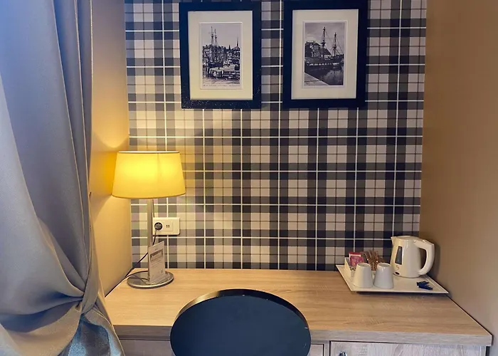 Western Le Cheval Blanc -vue Sur Le Port-plein Centre 3* 옹플뢰르