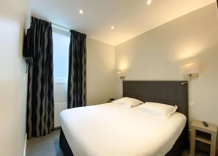 Western Le Cheval Blanc -vue Sur Le Port-plein Centre 옹플뢰르